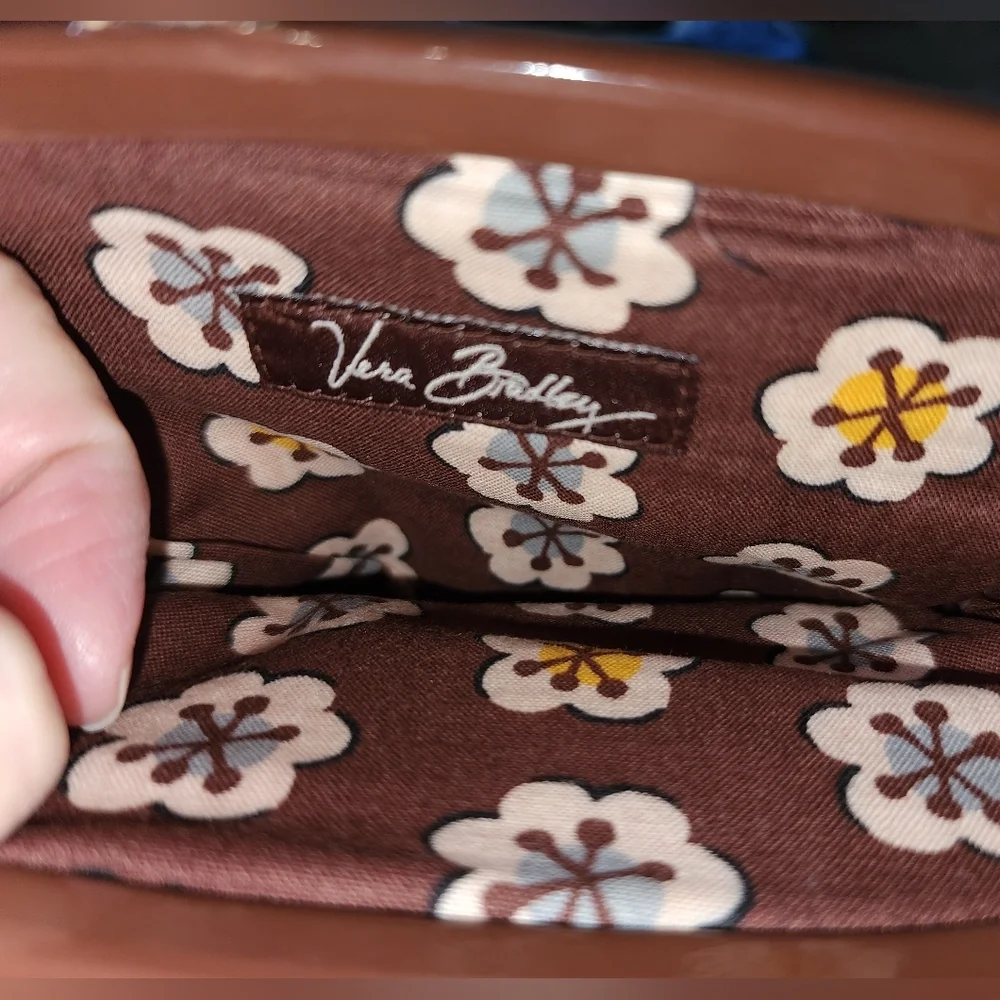 Preowned Vera Bradley Blooms‎ slate kisslock clutch